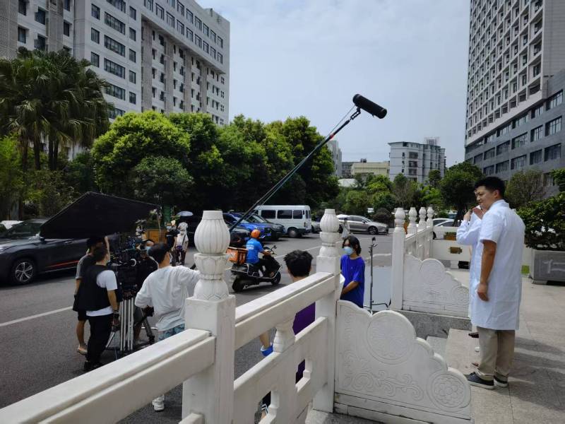 铁山区广告片拍摄公司低成本实现高规格制作的诀窍